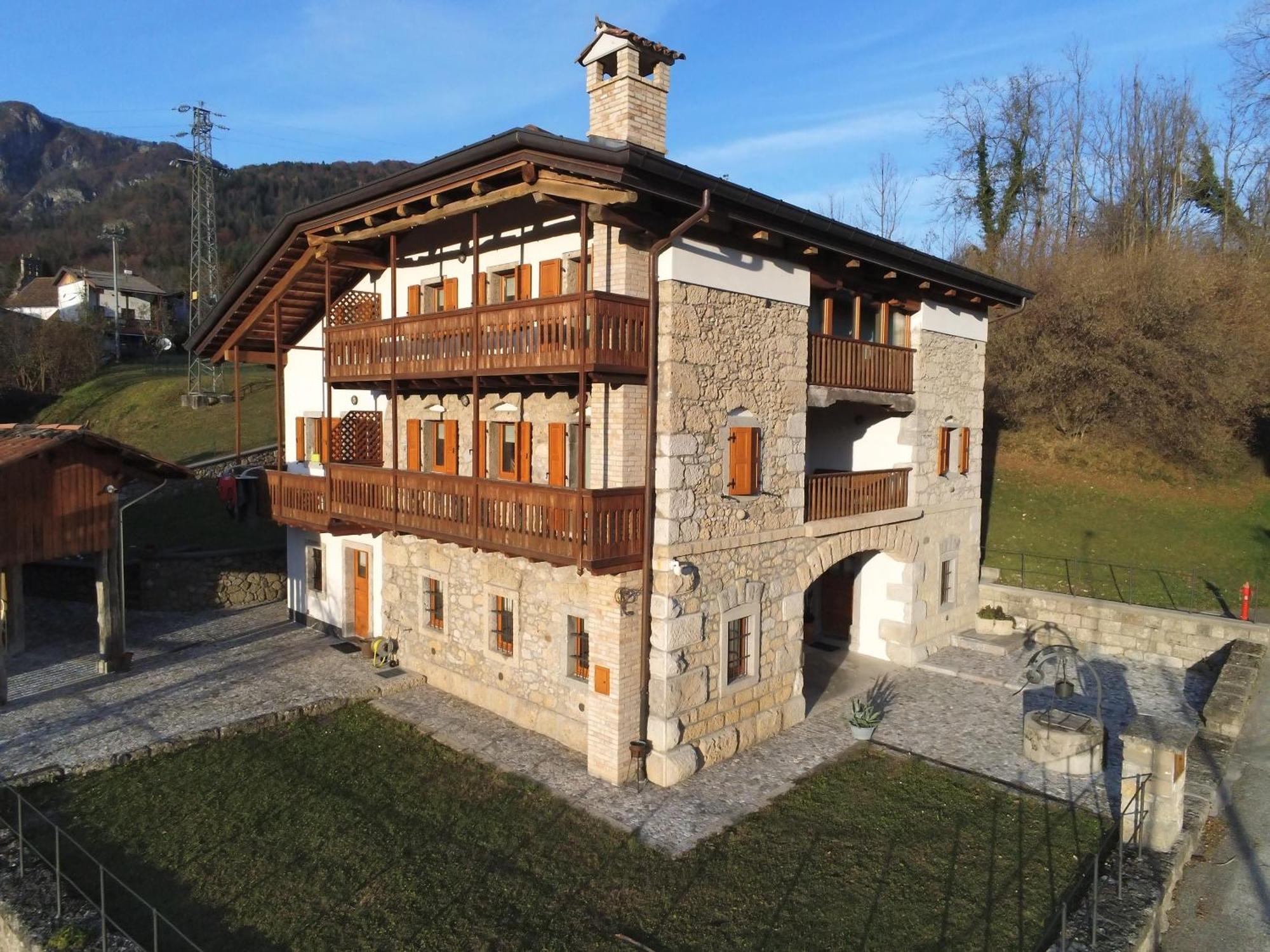 La Farie Bed & Breakfast Mediis Luaran gambar